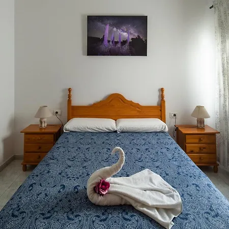Apartamentos Leomar II Los Llanos De Aridane Exterior photo