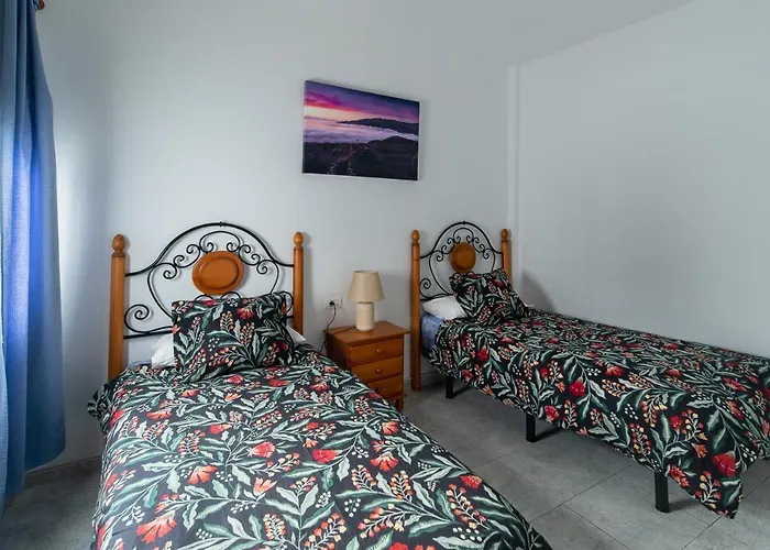 Apartamentos Leomar II