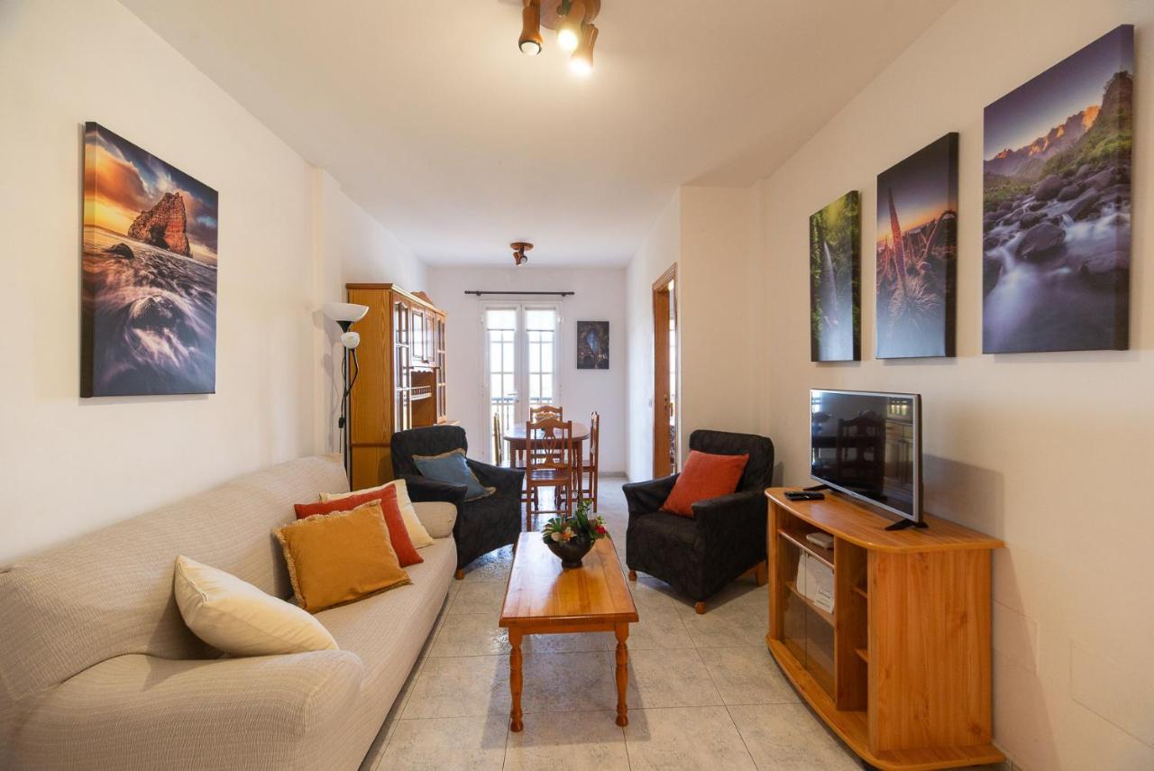Leomar Ii Apartment *